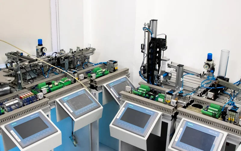 Custom hydraulic automation and industrial control panel systems
